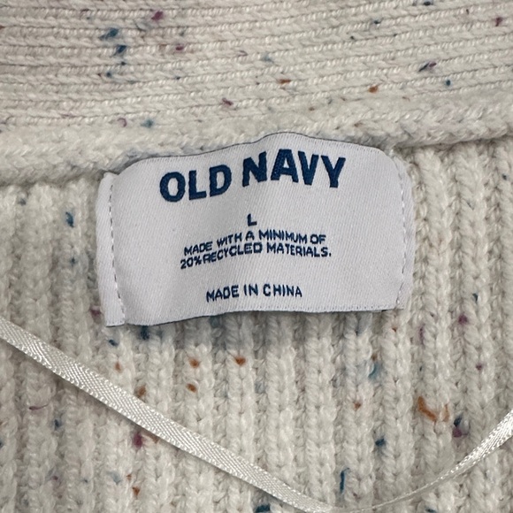 Old Navy Women's Cream Button-Up Cardigan - Picture 2 of 7